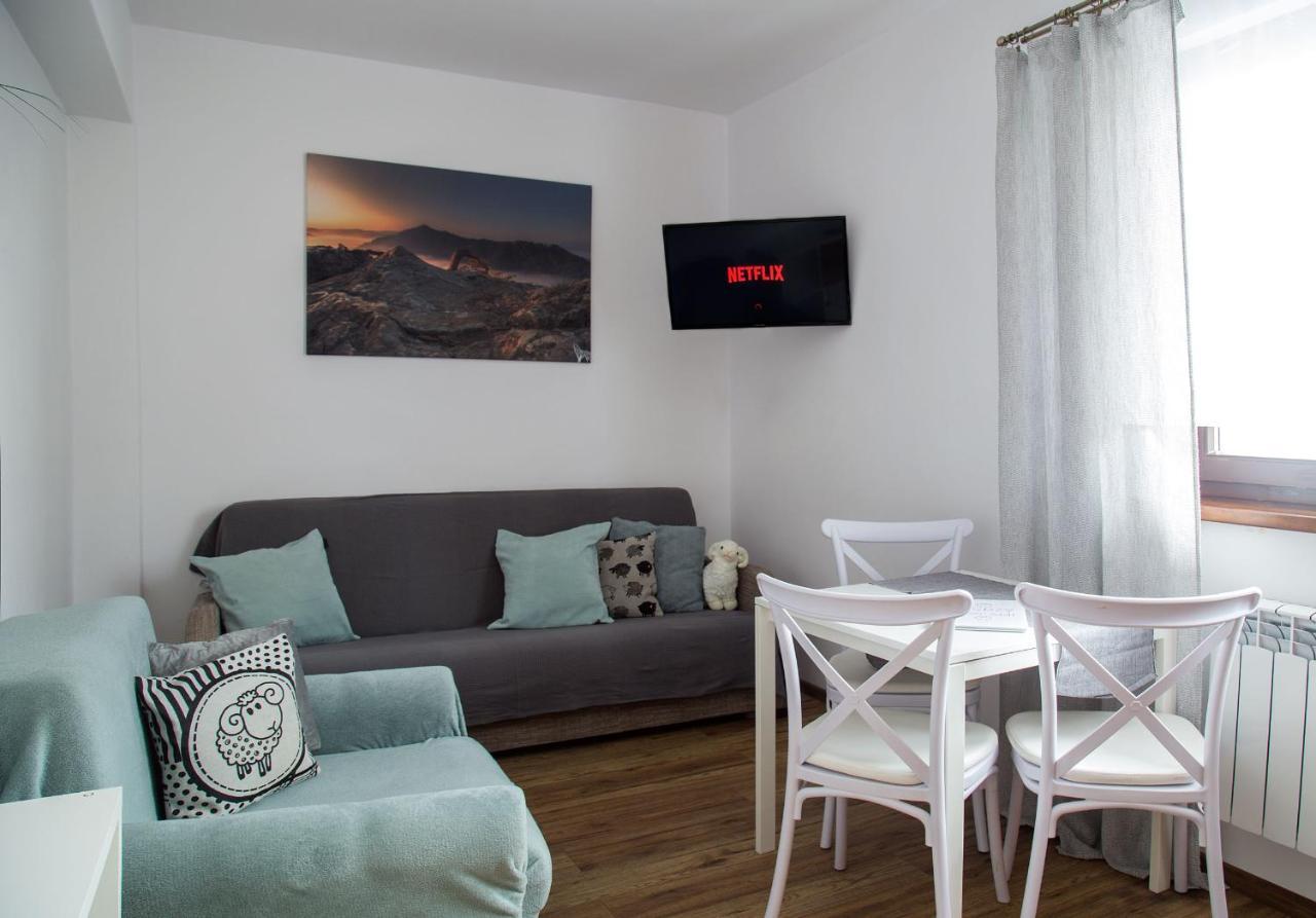 Miedzy Owcami Daire Sromowce Wyzne Dış mekan fotoğraf
