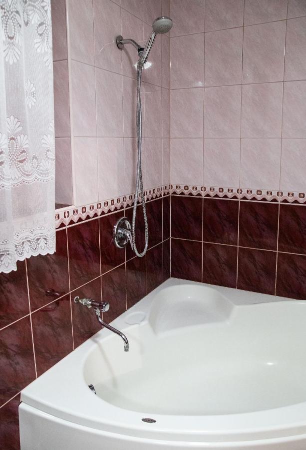 Miedzy Owcami Daire Sromowce Wyzne Dış mekan fotoğraf